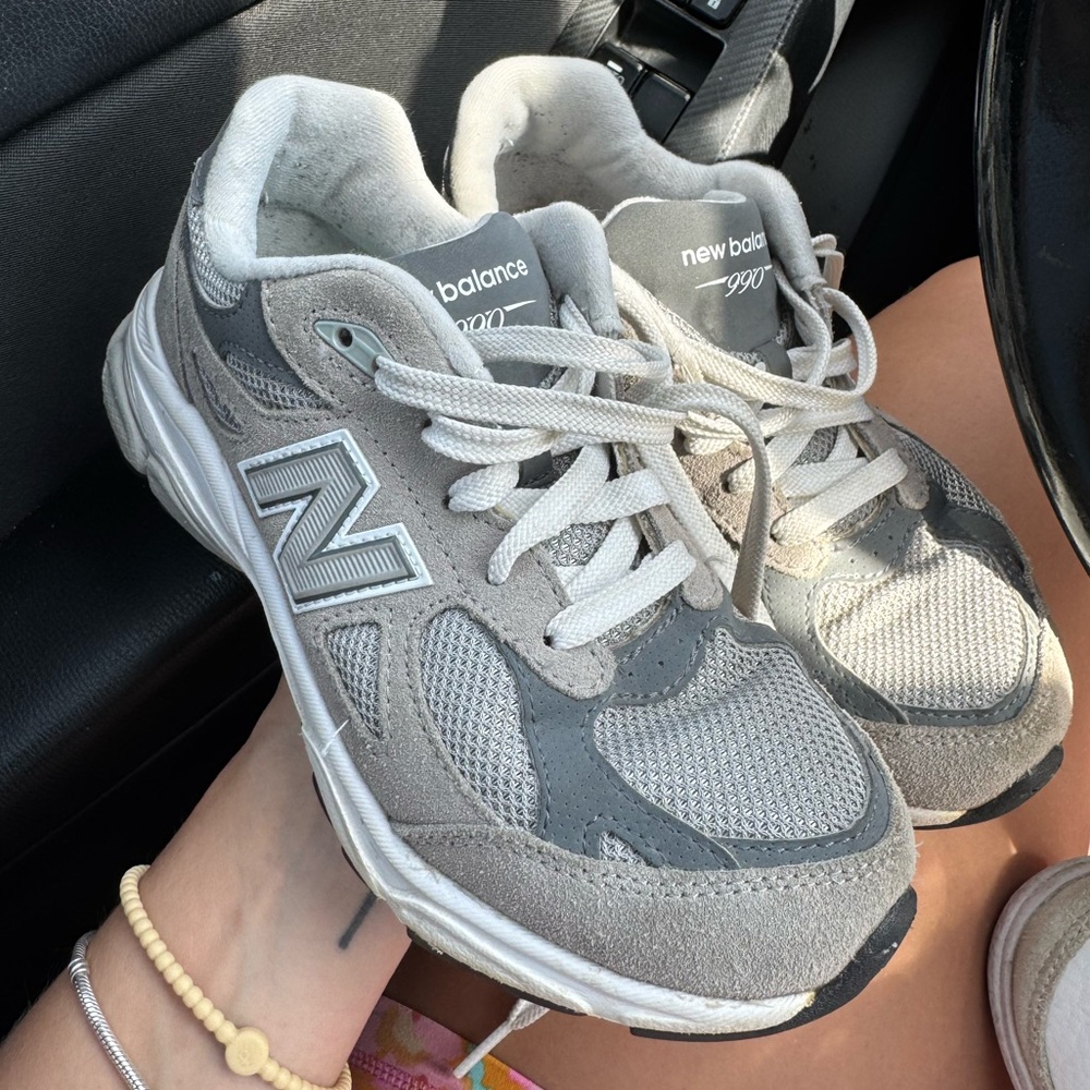New Balance 990 sneakers